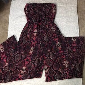 Sleeveless Snake Print Romper